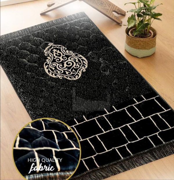 Velvet prayer mat