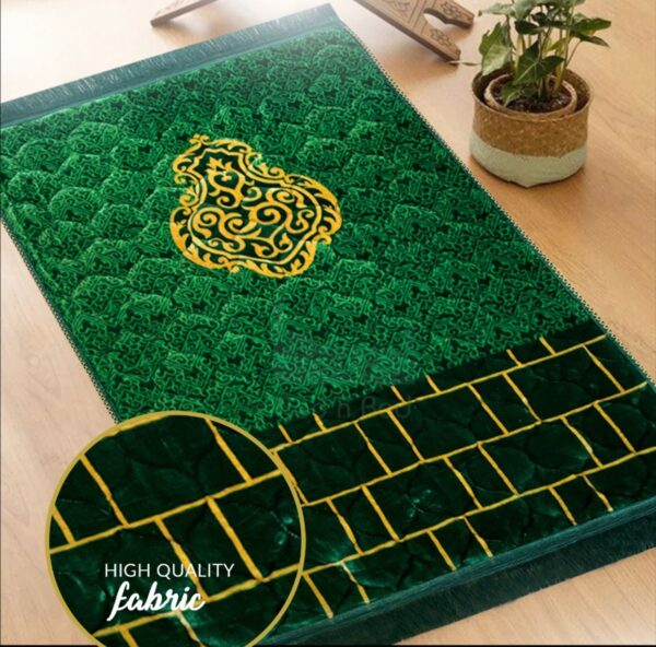 Velvet prayer mat